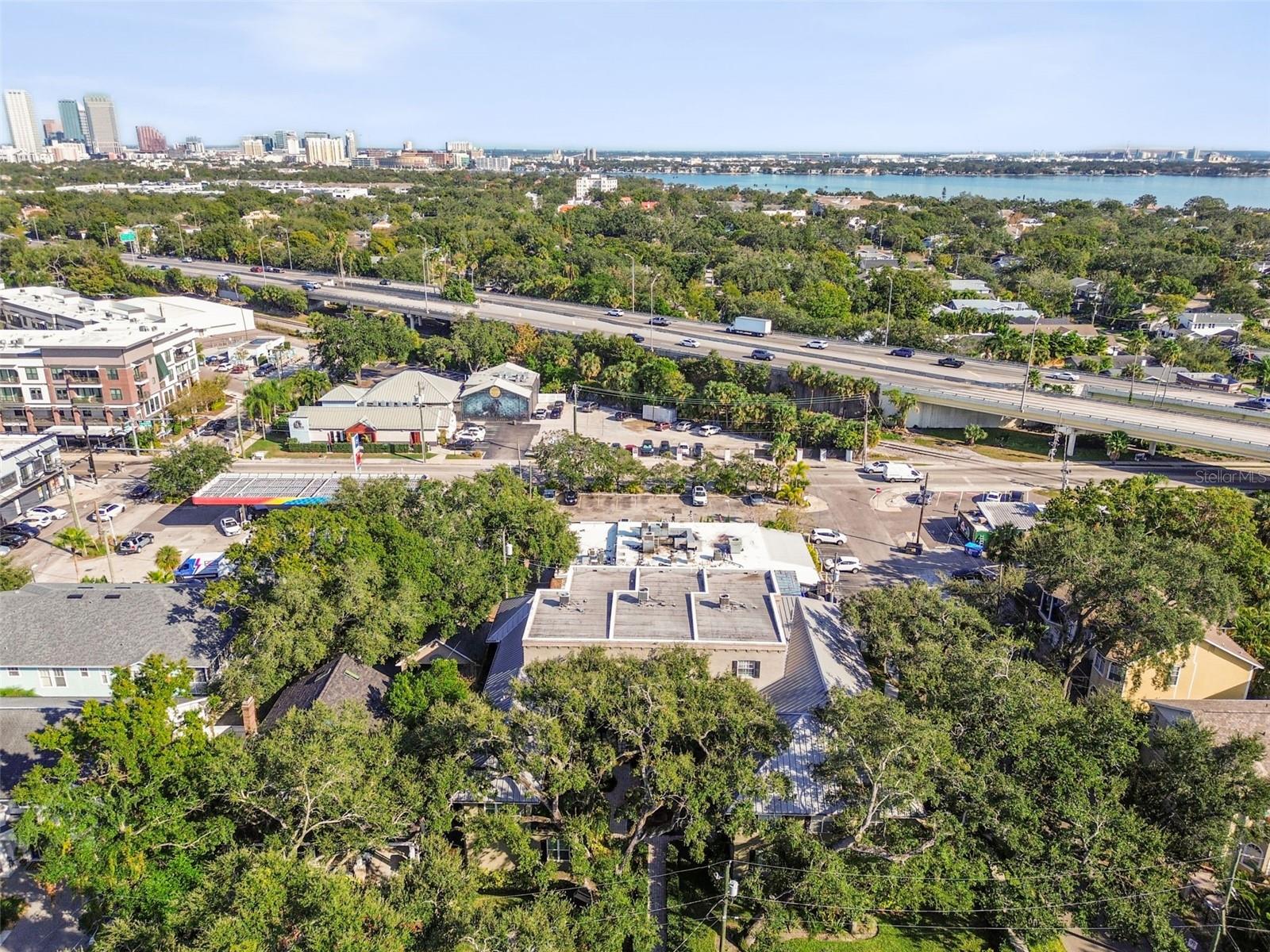 POYDRAS TWNHS - Residential