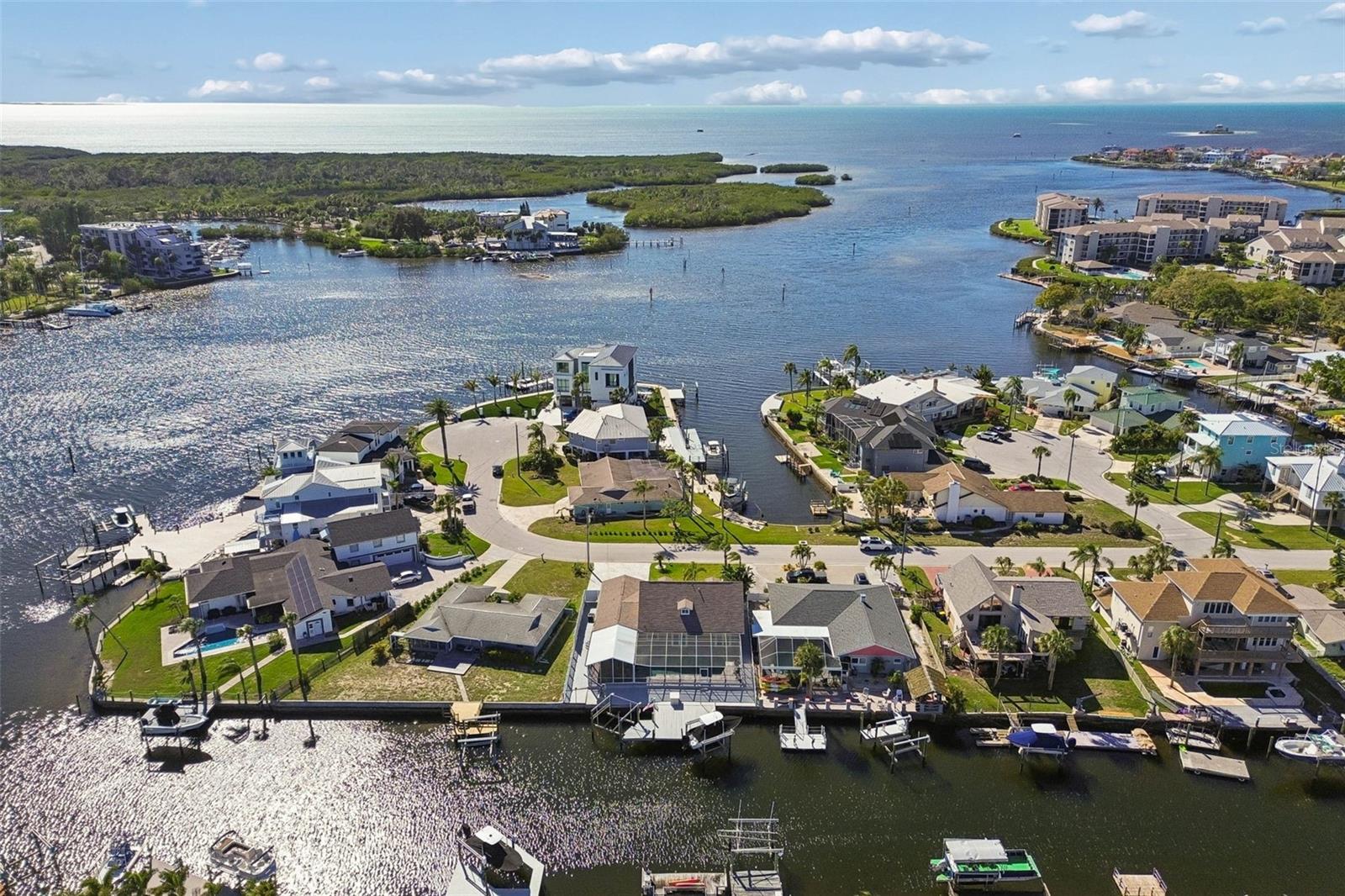 HARBOR ISLES - Residential