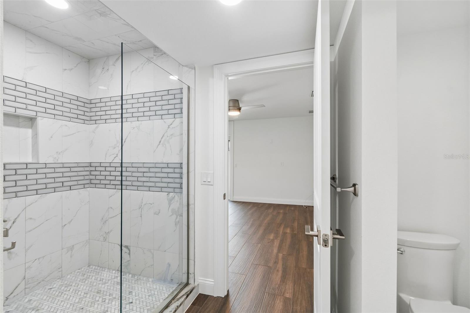 HARBOR ISLES - Residential