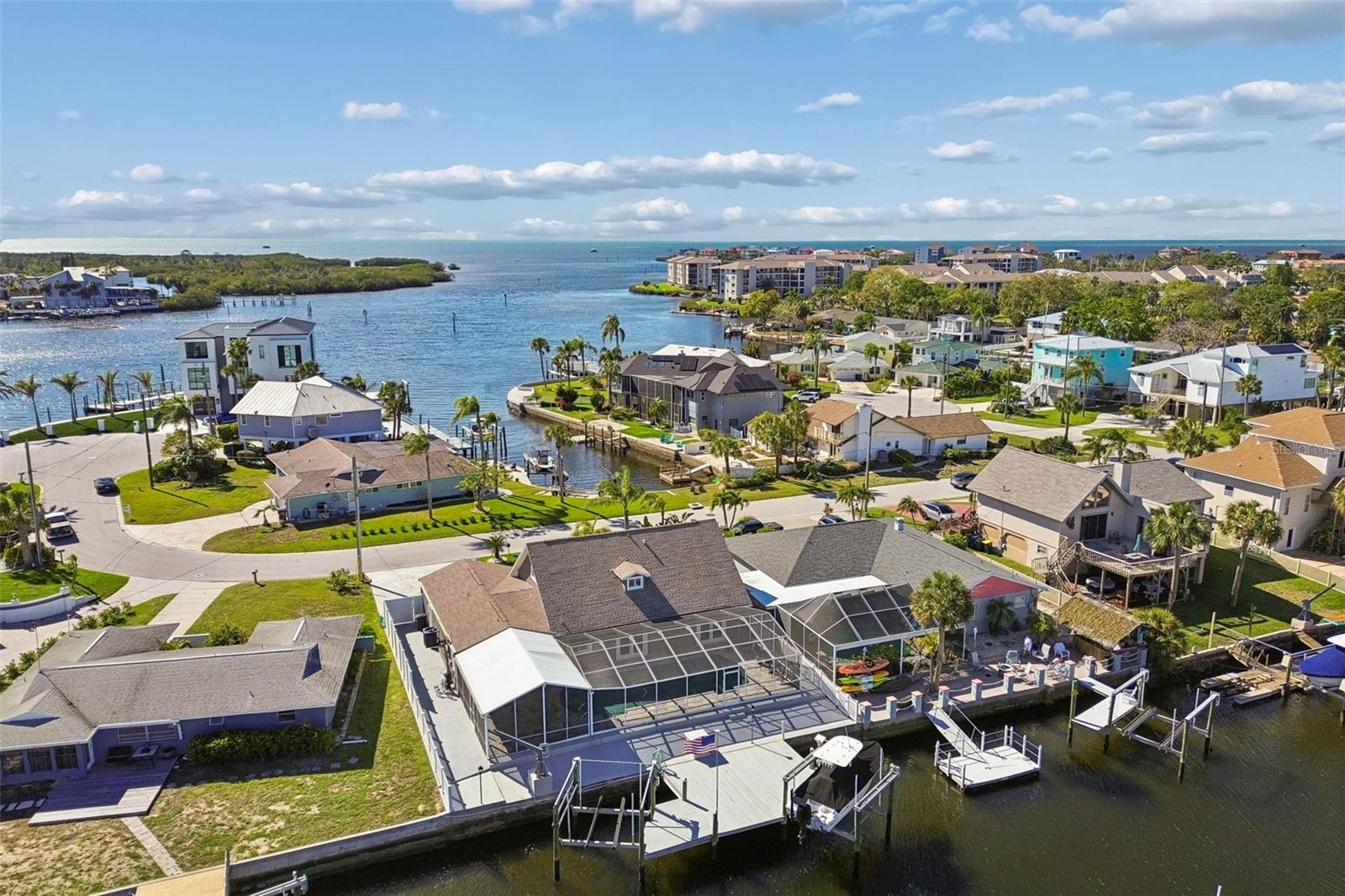 HARBOR ISLES - Residential