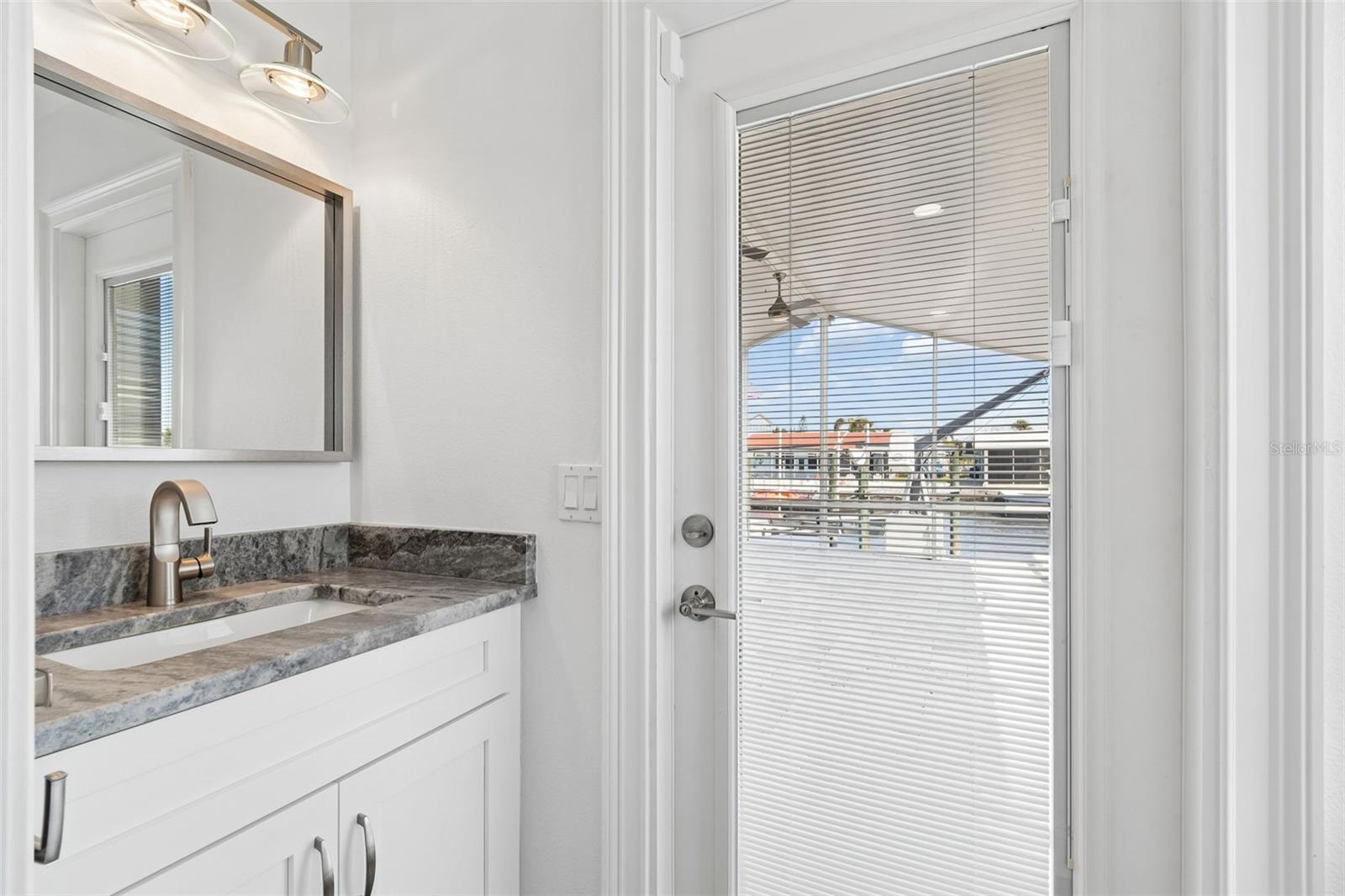 HARBOR ISLES - Residential