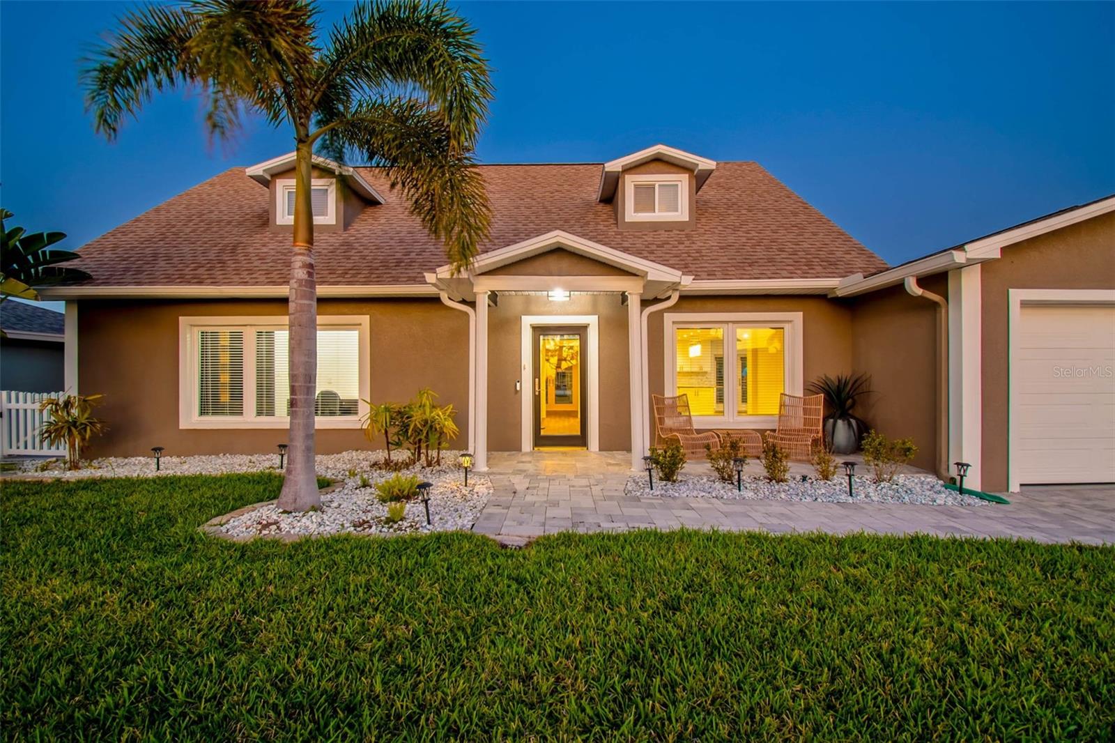 HARBOR ISLES - Residential