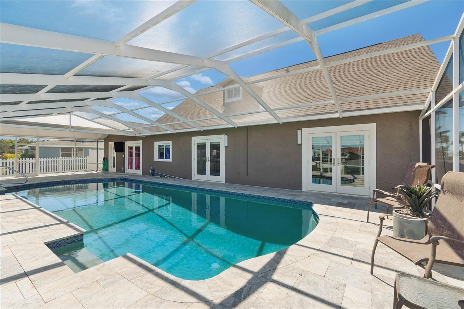 HARBOR ISLES - Residential