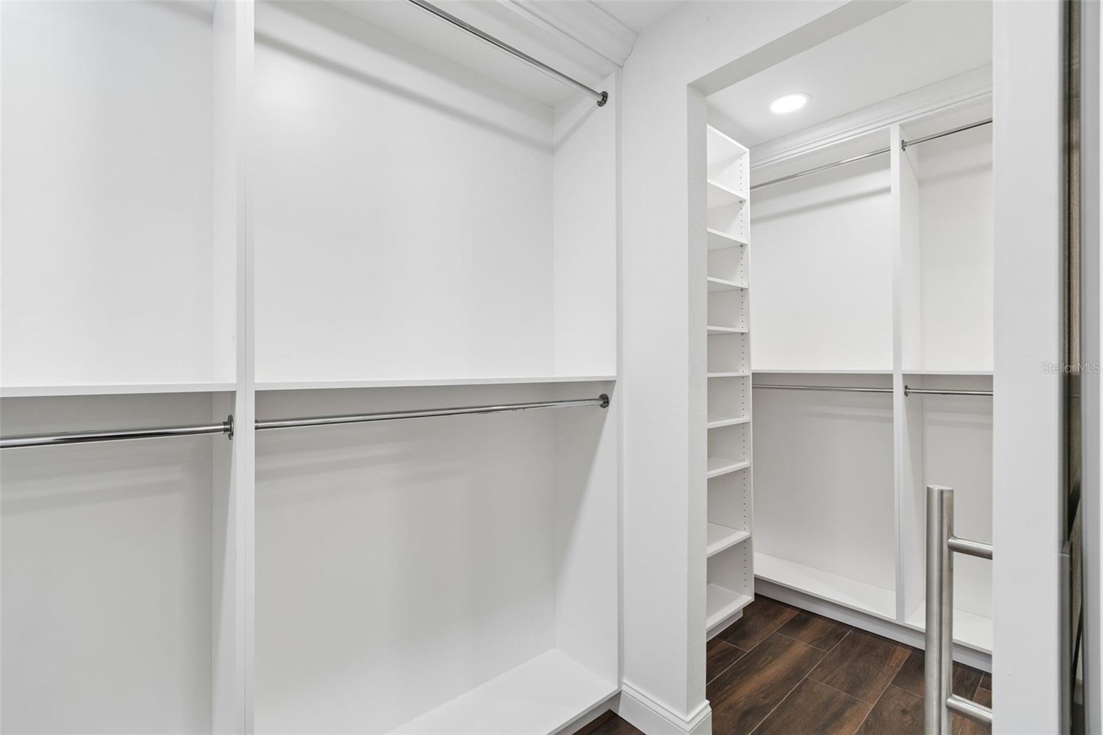 HARBOR ISLES - Residential