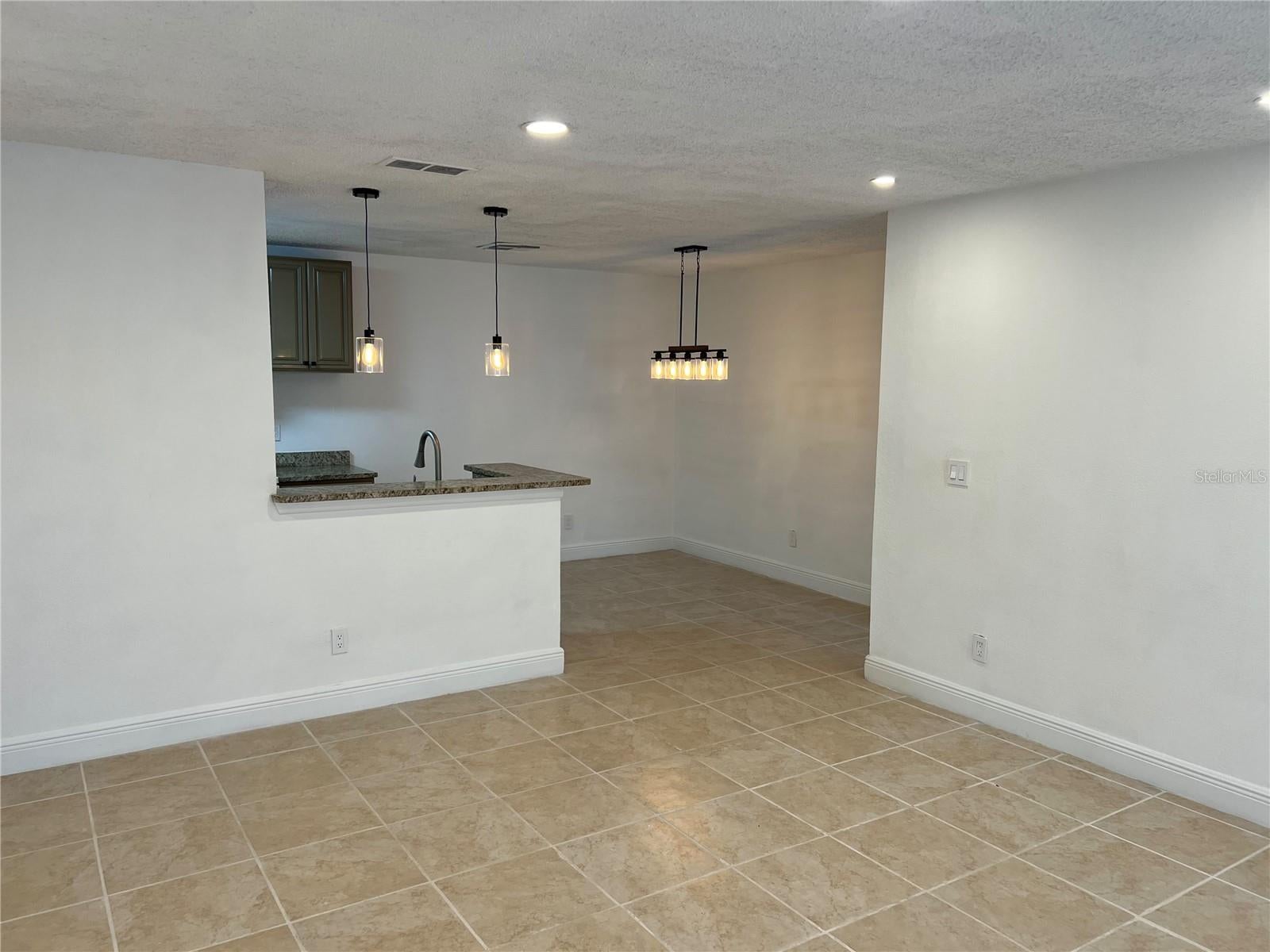 2101 CASCADES BOULEVARD 106