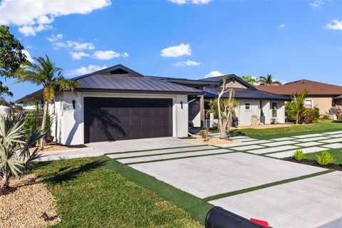 A home in PUNTA GORDA