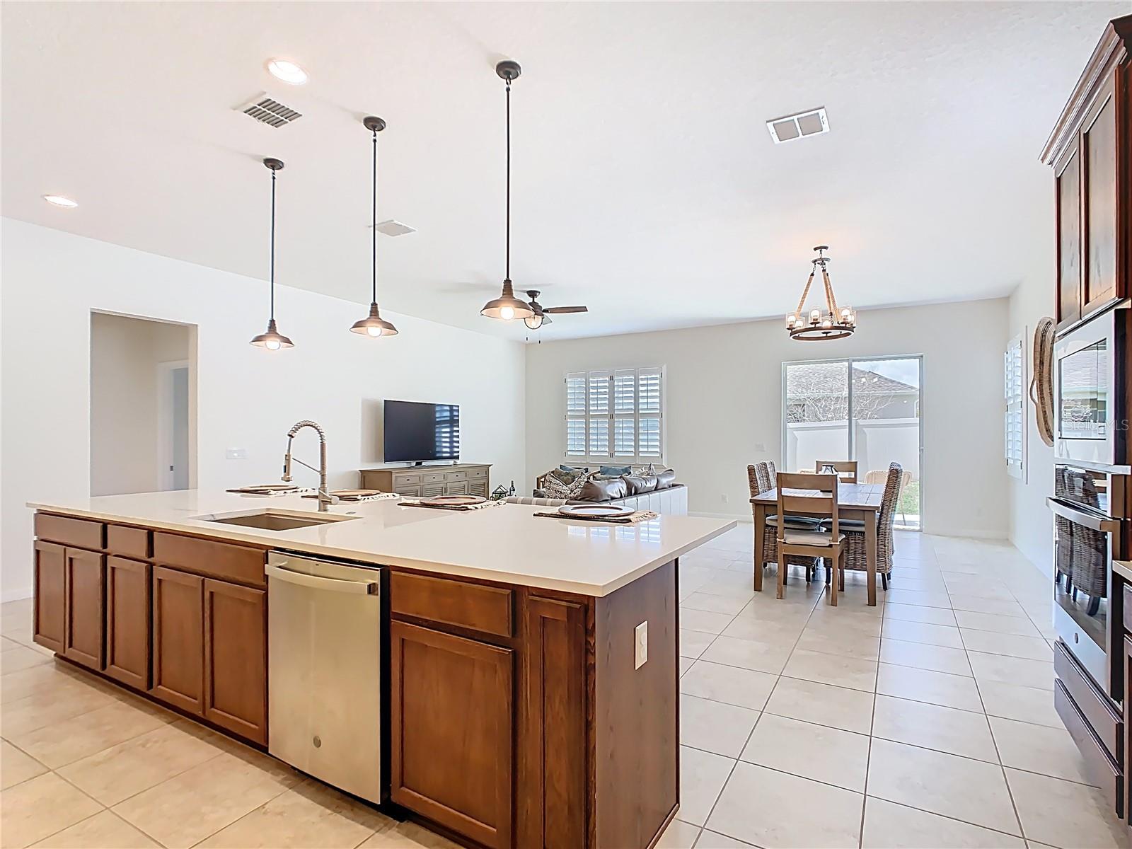 SOLA VISTA - Residential