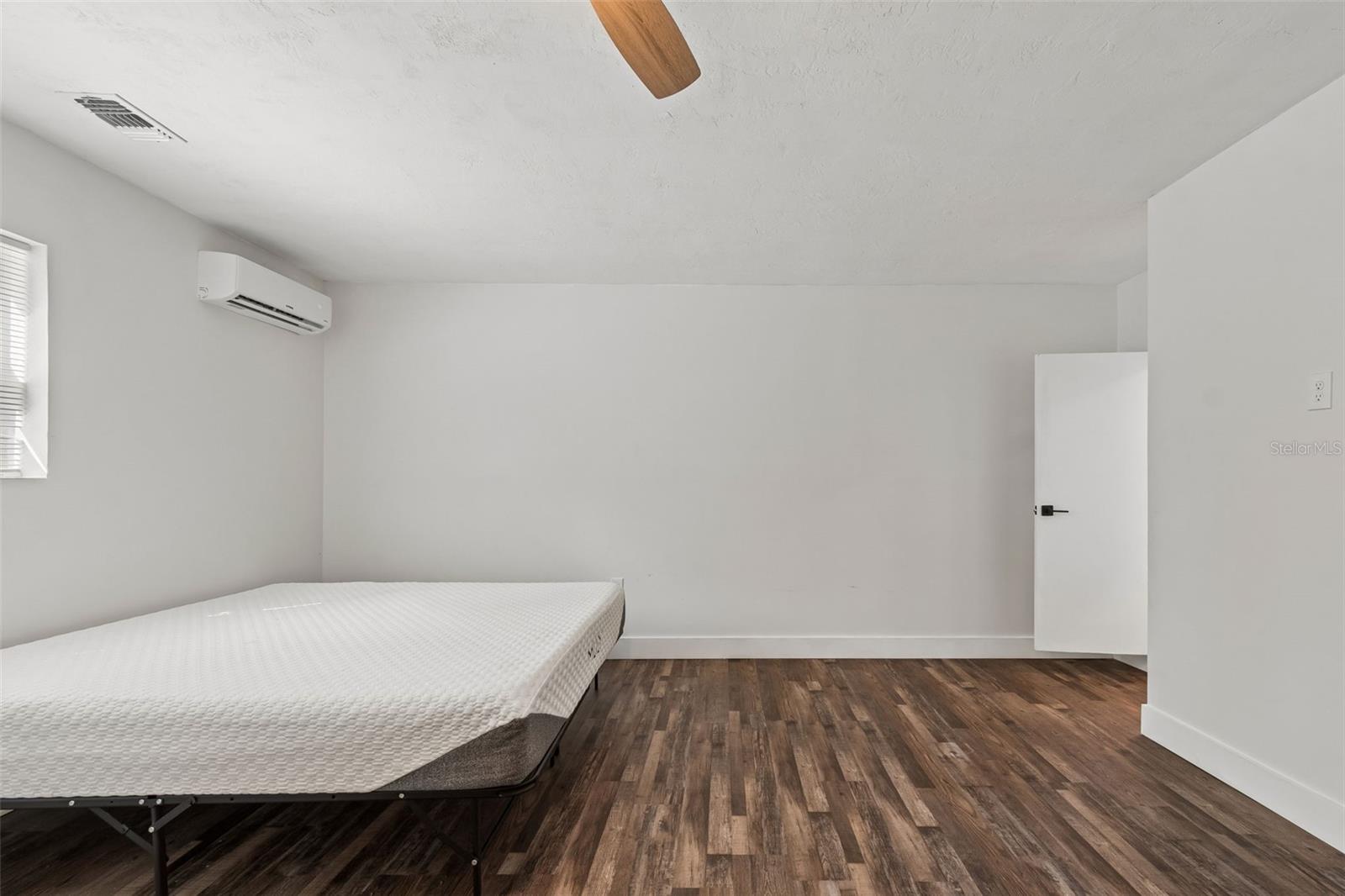 ORANGEWOOD HEIGHTS - Residential