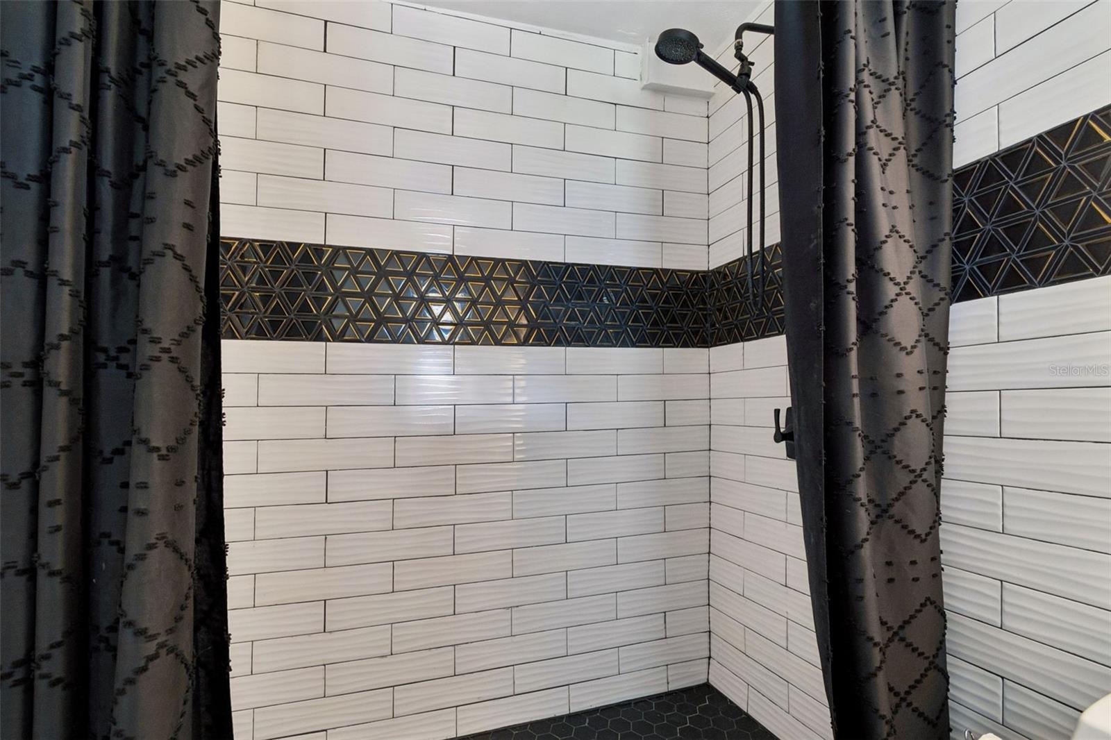 ORANGEWOOD HEIGHTS - Residential