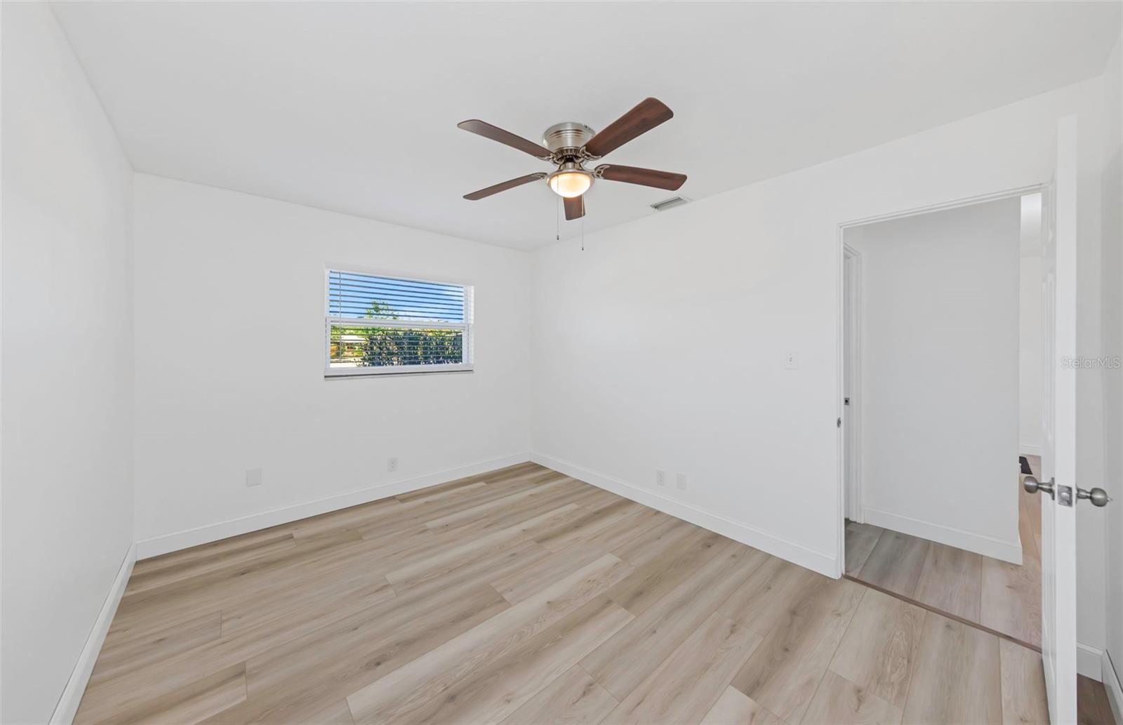 BIG ACRES - Residential