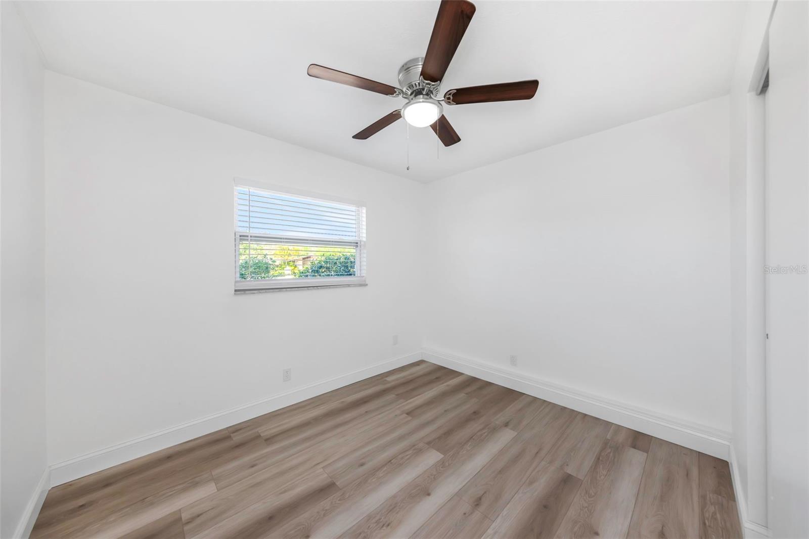 BIG ACRES - Residential