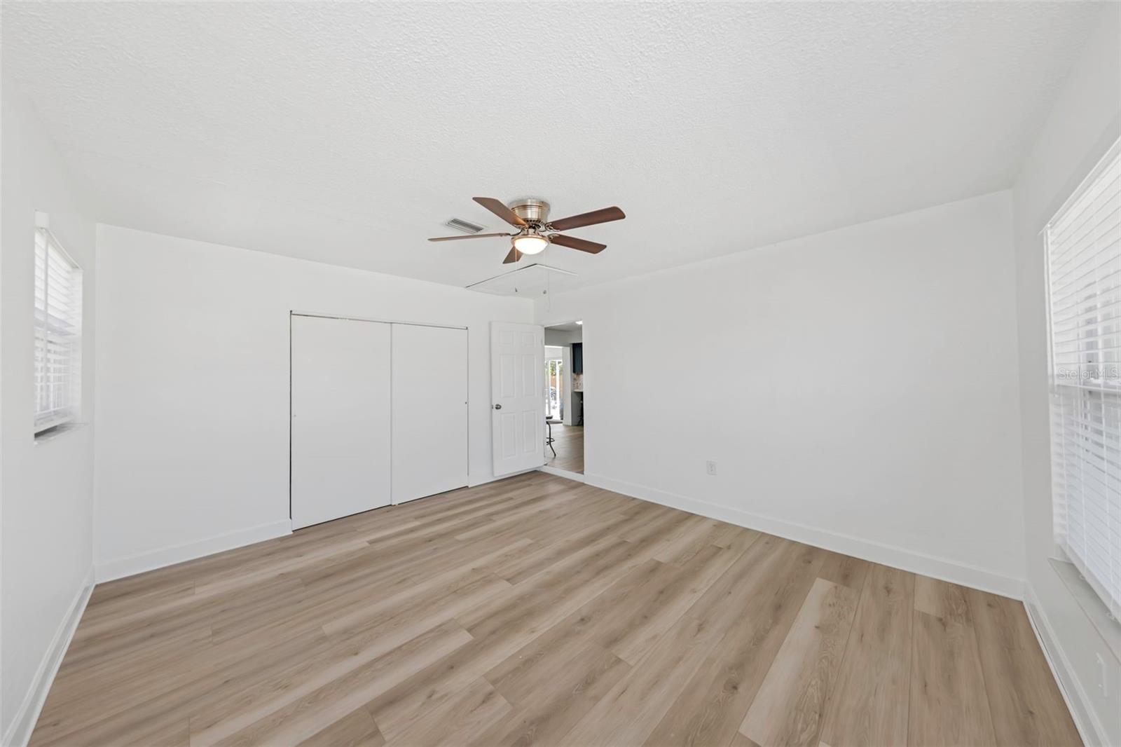 BIG ACRES - Residential