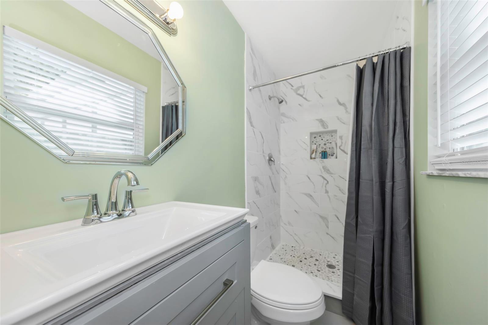 BIG ACRES - Residential