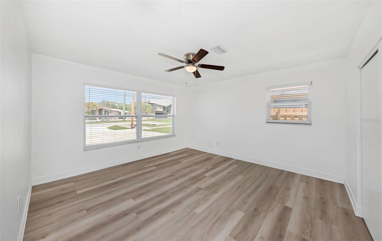 BIG ACRES - Residential