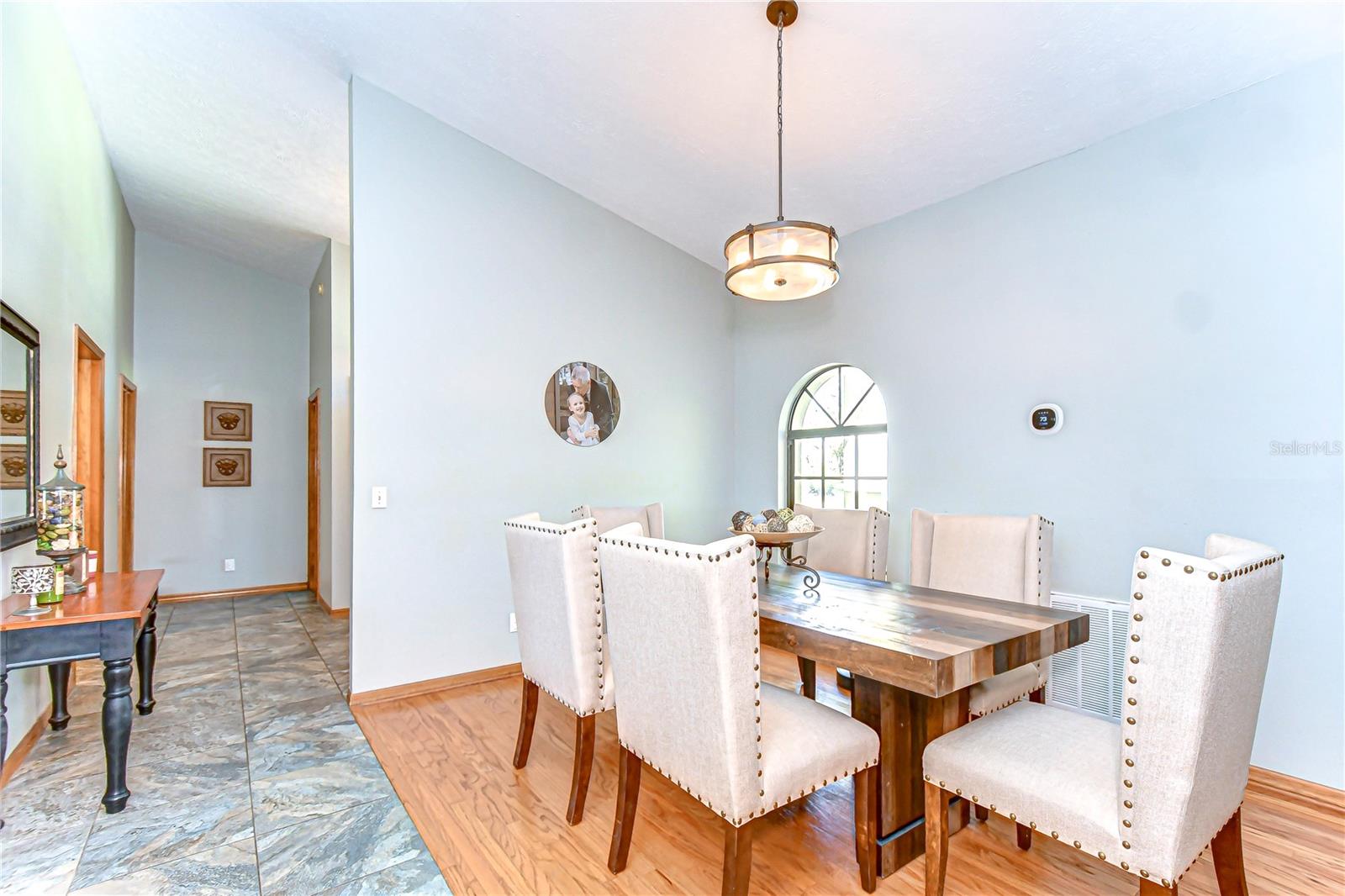 HICKORY HILL - Residential