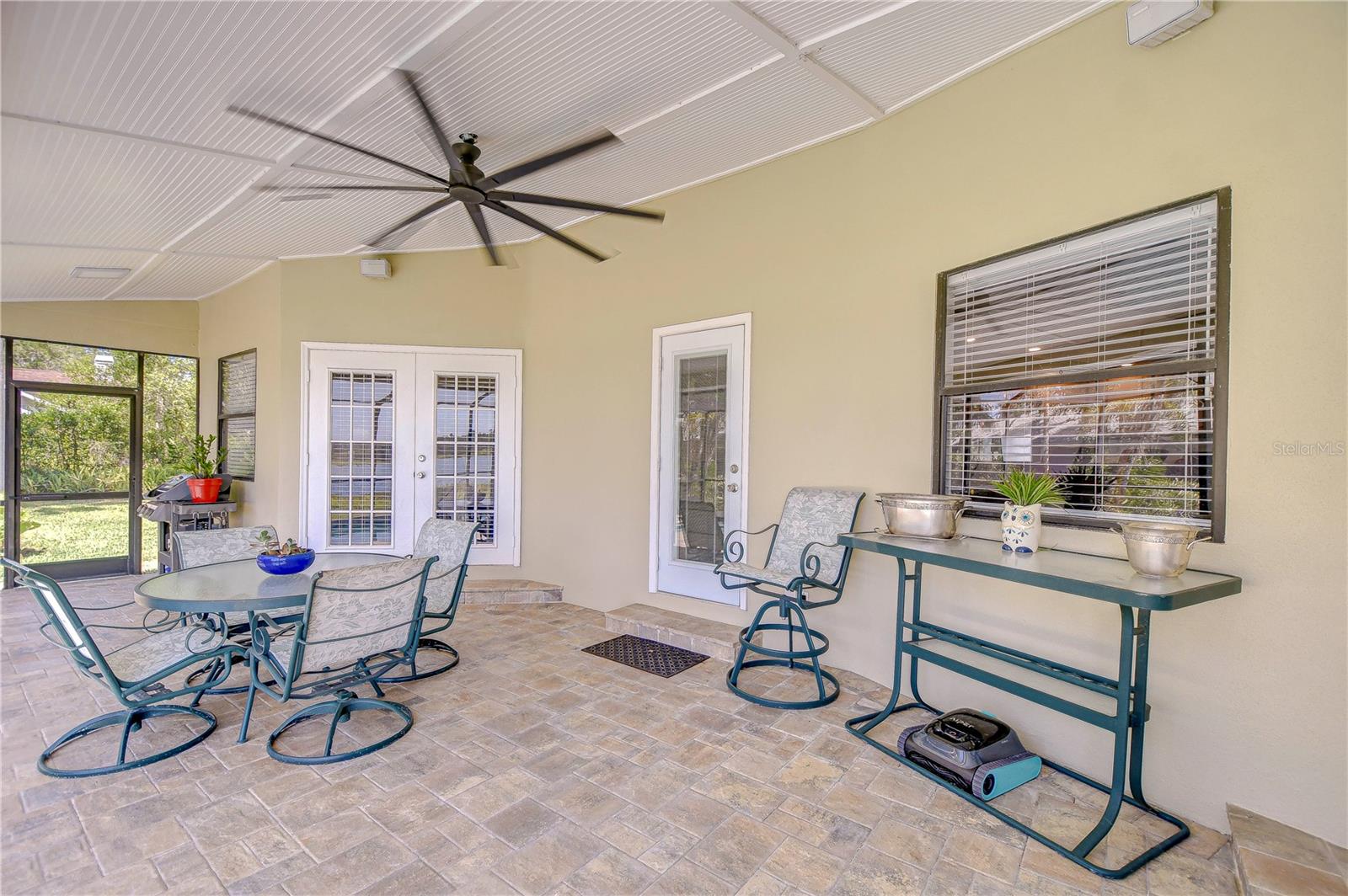 HICKORY HILL - Residential