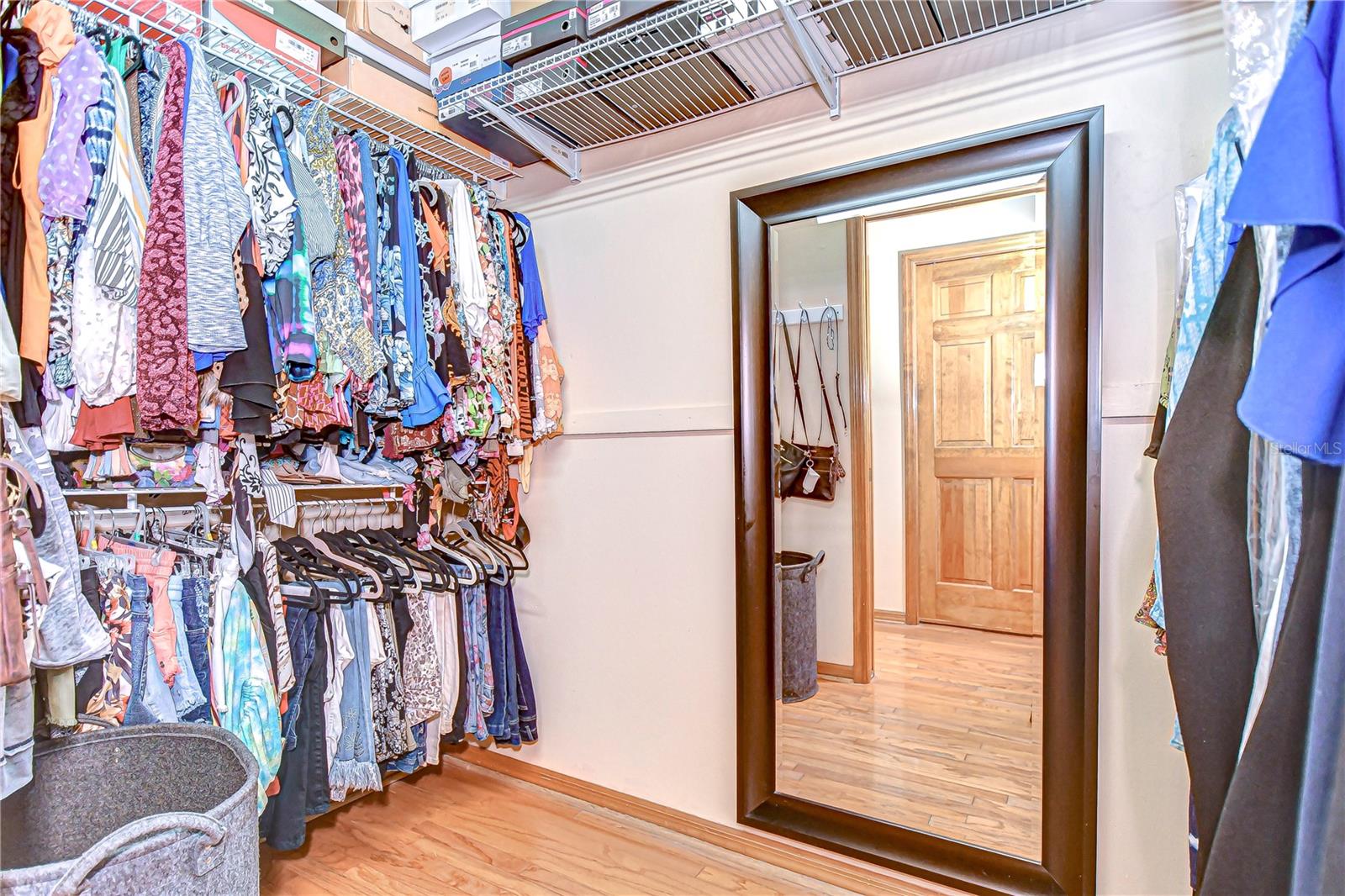 HICKORY HILL - Residential