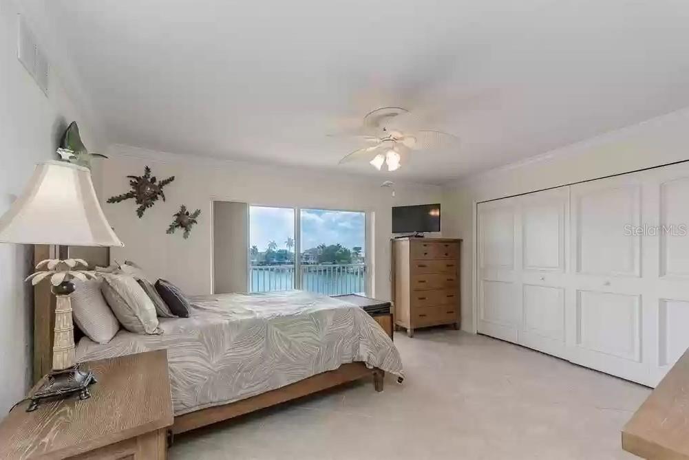 HARBORVIEW CONDO - Residential