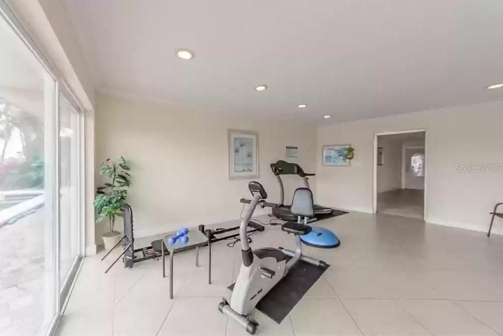 HARBORVIEW CONDO - Residential