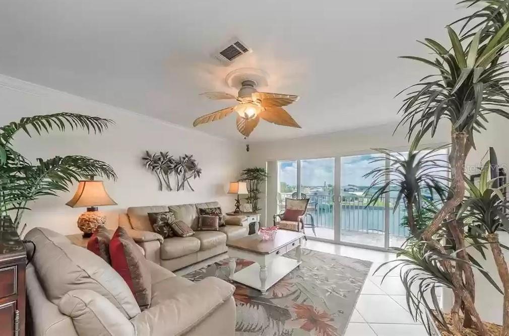 HARBORVIEW CONDO - Residential