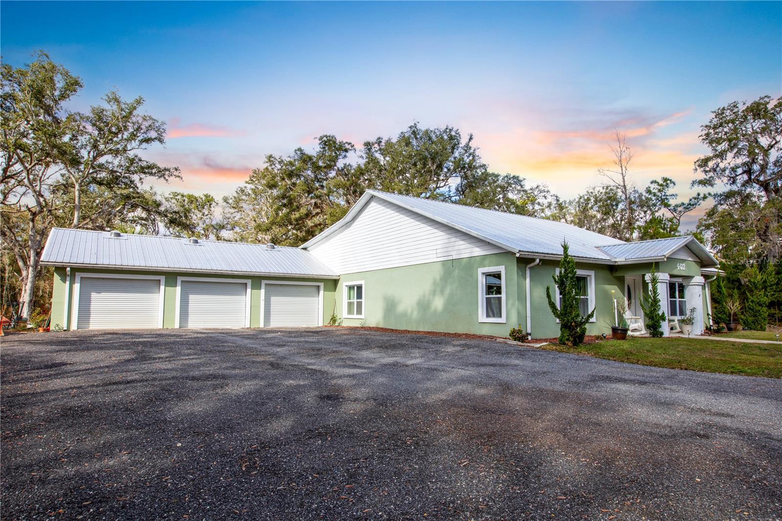 SUWANNEE RIVER RANCHETTS - Residential