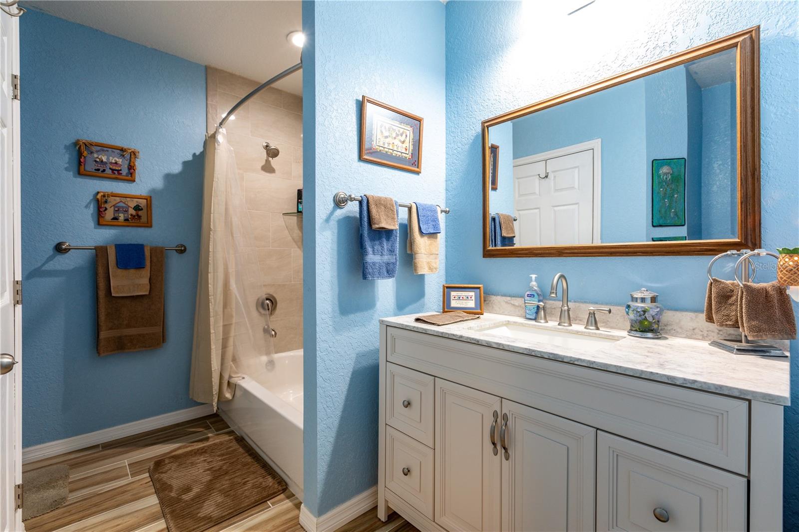 SUWANNEE RIVER RANCHETTS - Residential