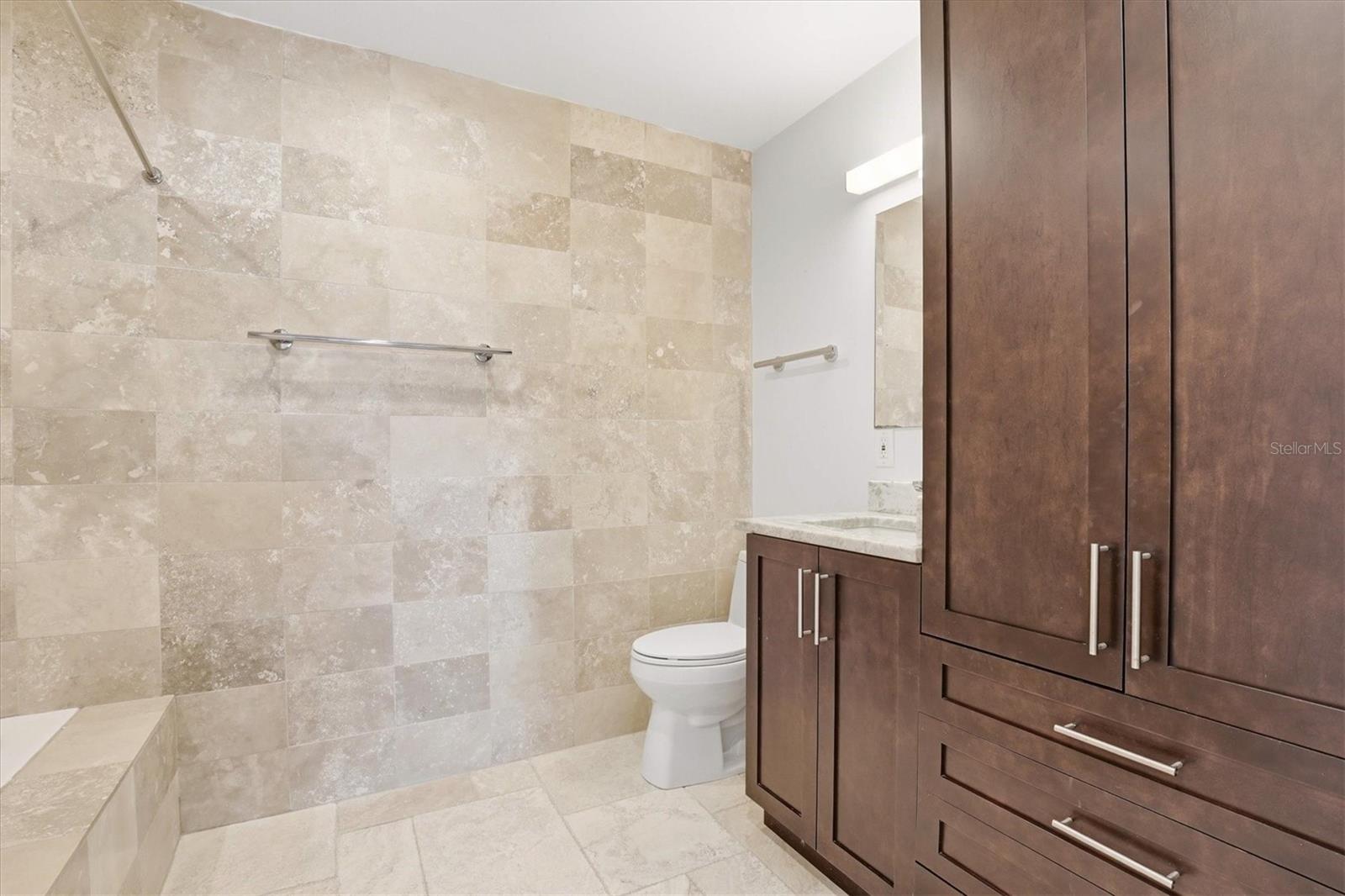 MARINERS PASS - Residential