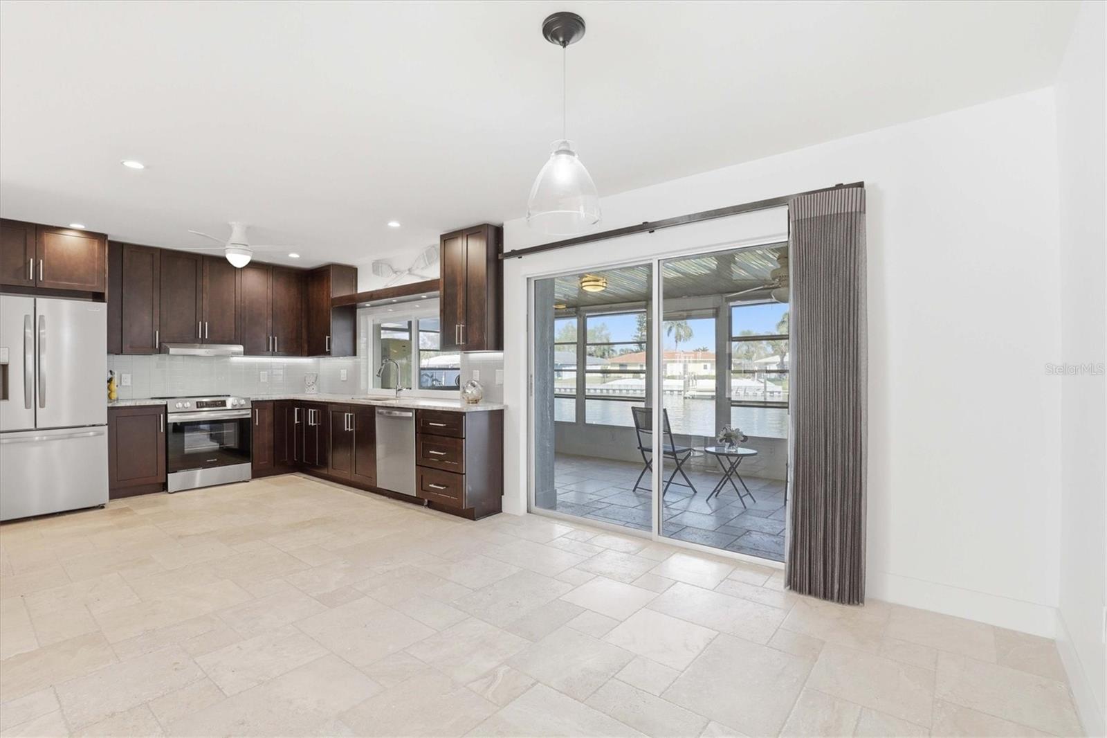 MARINERS PASS - Residential