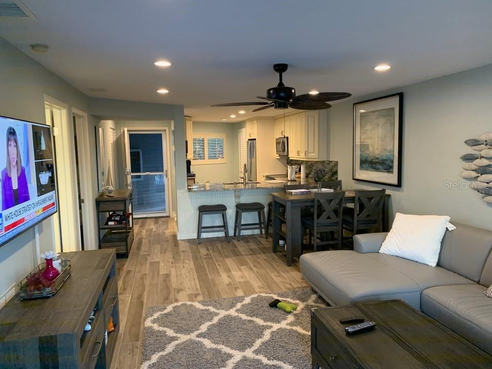 610 ISLAND WAY CONDO - Residential Lease