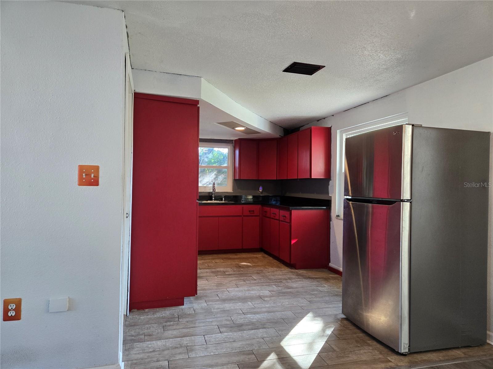 REGENCY PARK - Residential