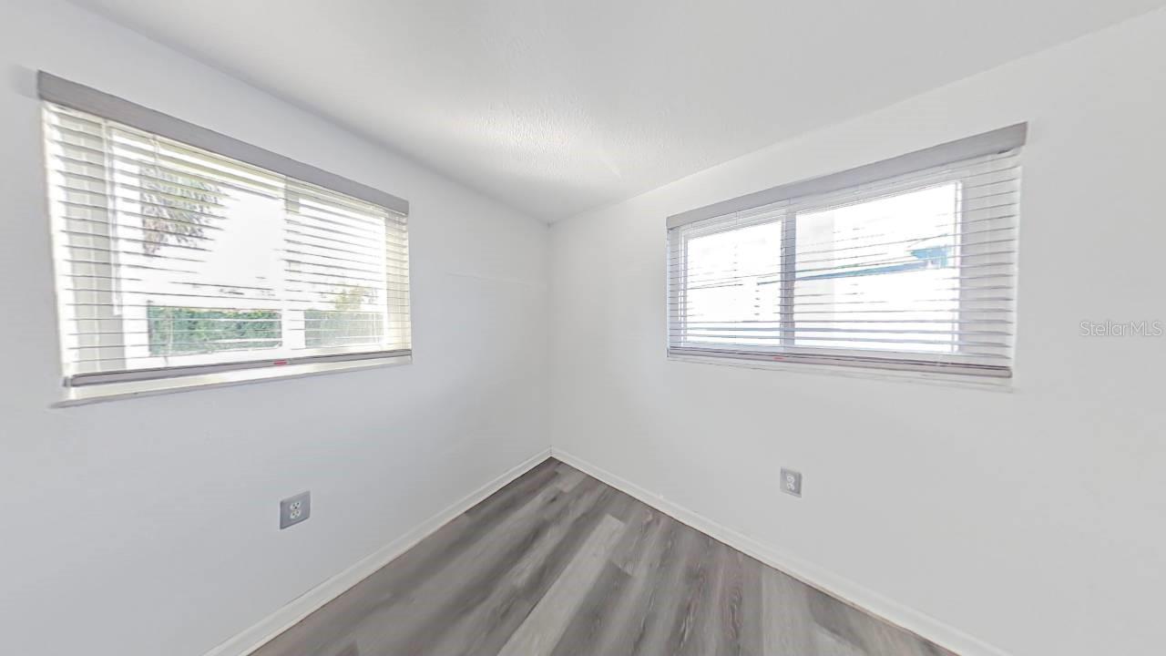 REGENCY PARK - Residential