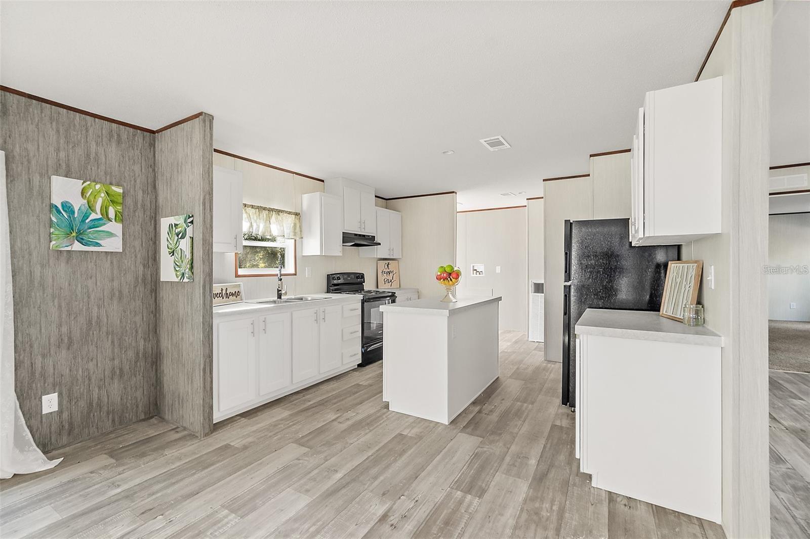 DAYTONA NORTH - Residential