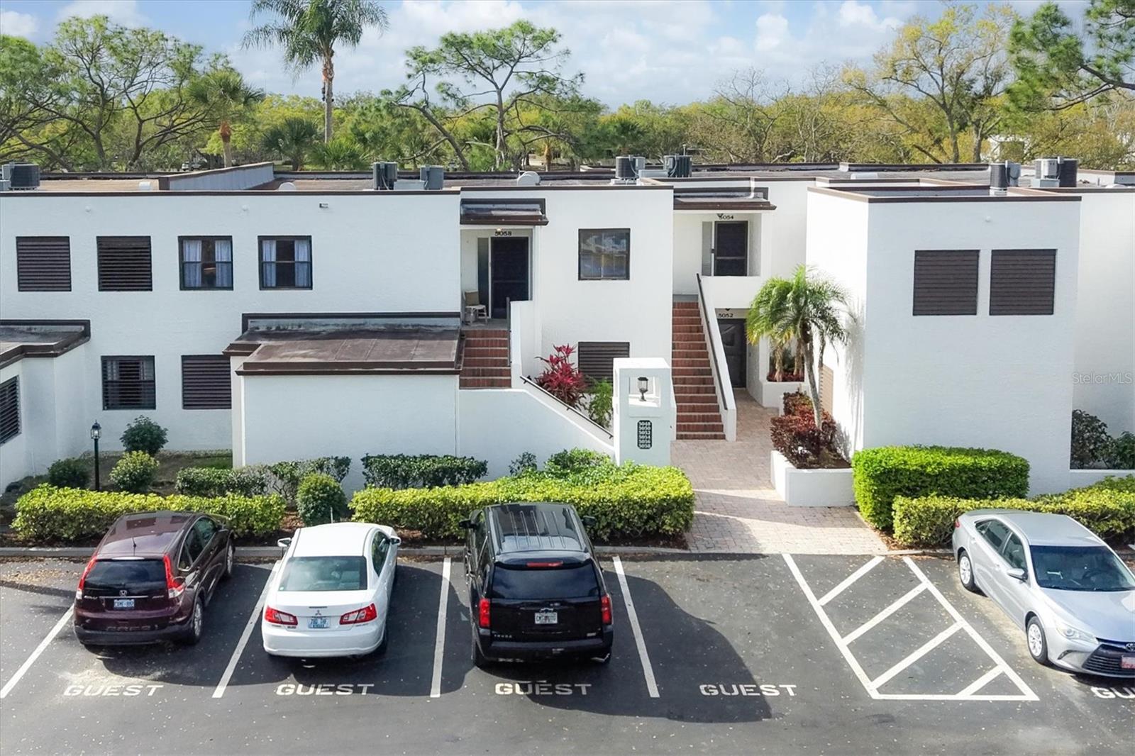 HERONMERE - Residential