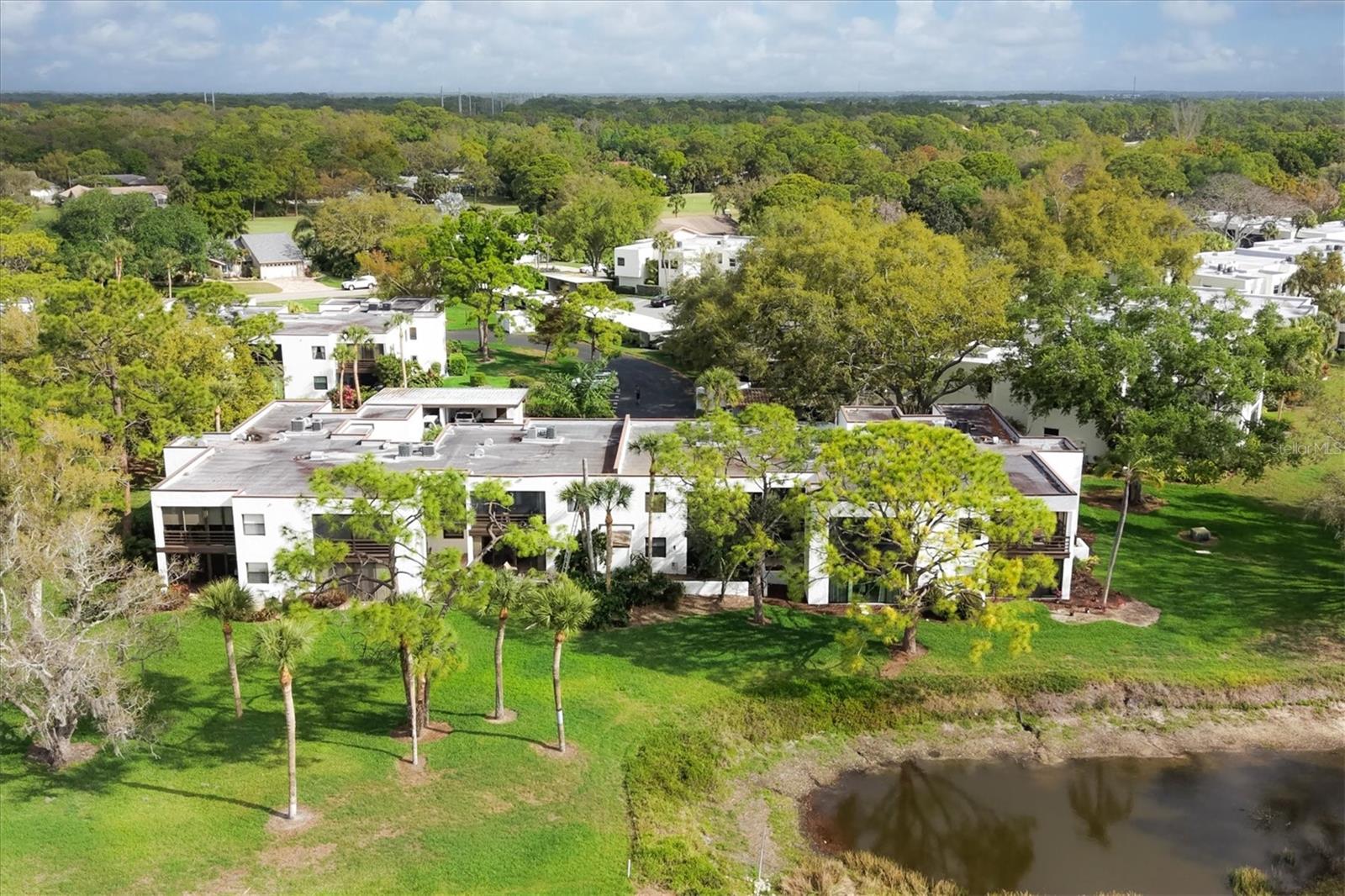 HERONMERE - Residential