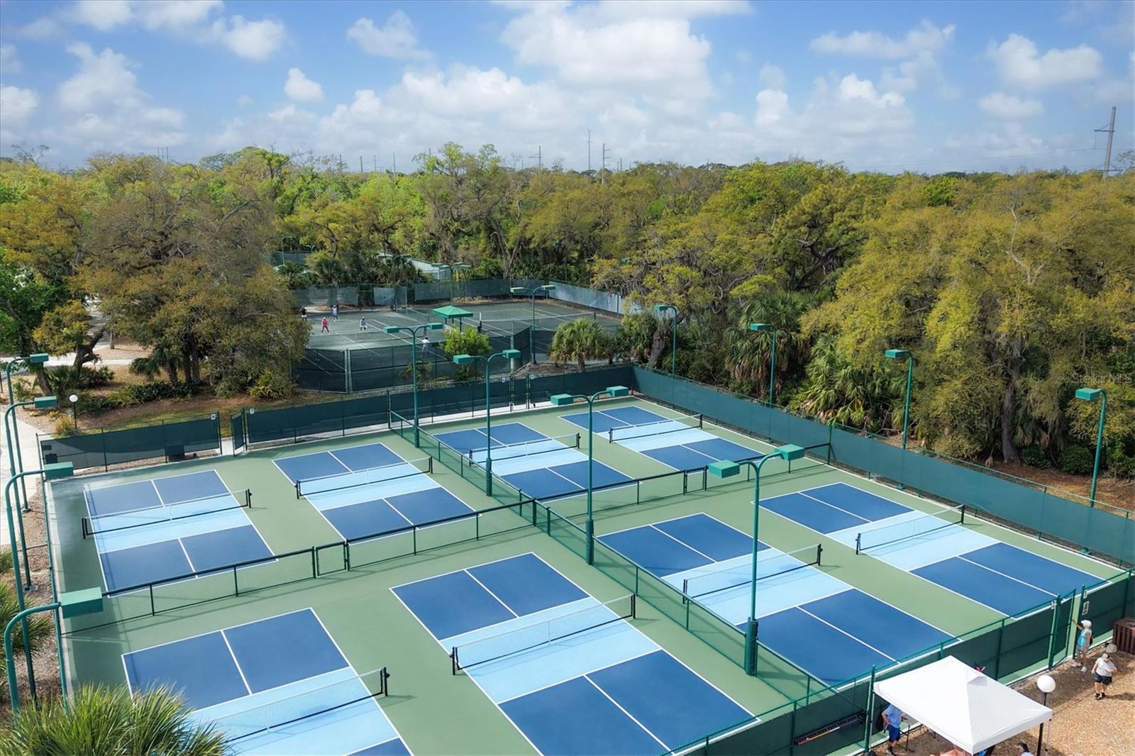 HERONMERE - Residential