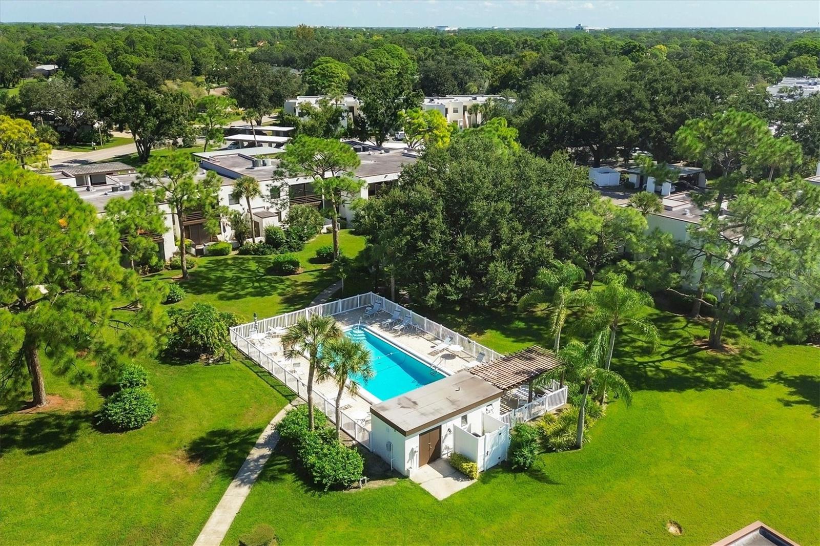 HERONMERE - Residential