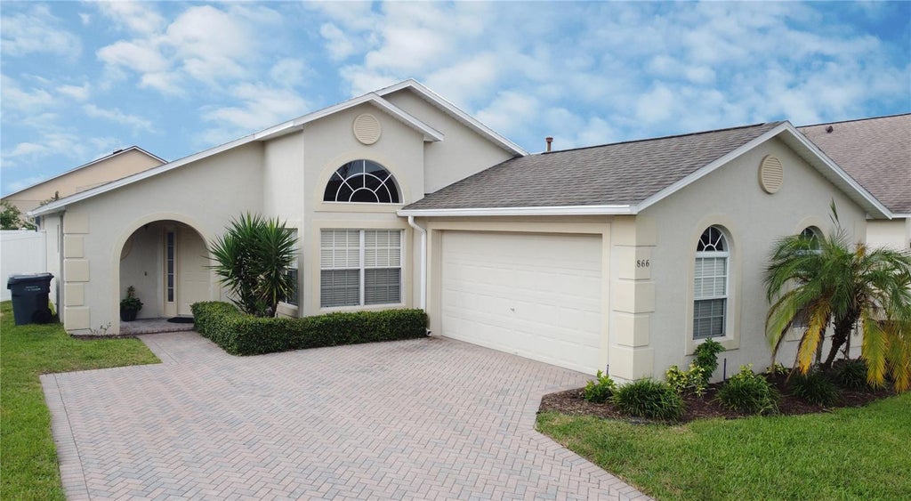 Photo of 866 Knightsbridge Cir, Davenport, FL 33896 (MLS # S5159699)