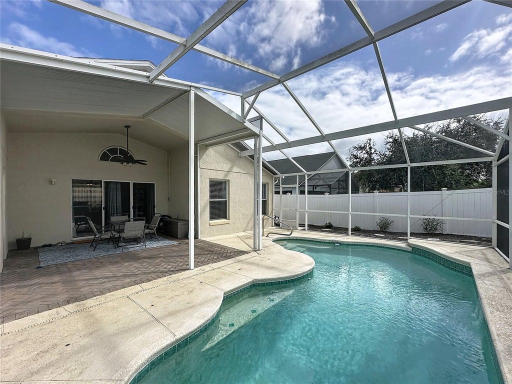 Photo of 866 Knightsbridge Cir, Davenport, FL 33896 (MLS # S5159699)