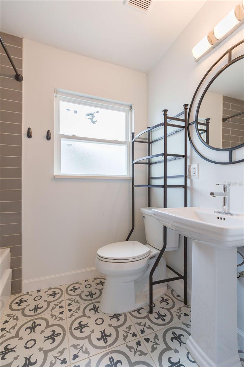 TAMPAS NORTH SIDE CNTRY CL - Residential Lease