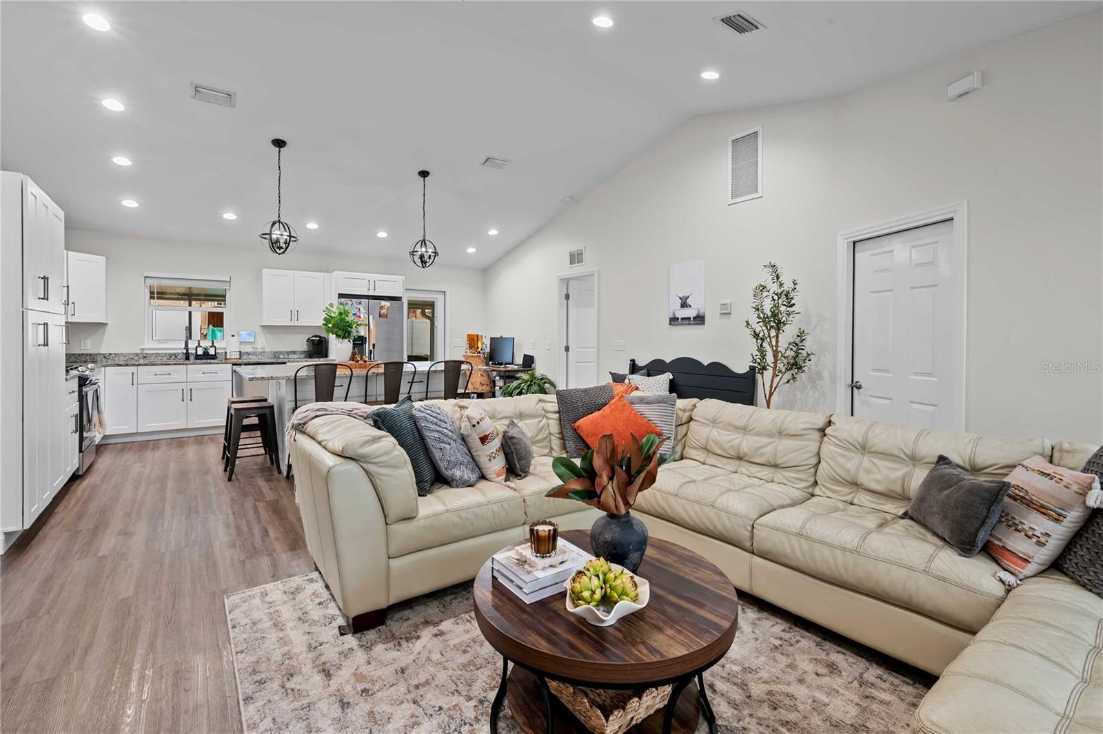 MEADOW VIEW - Residential