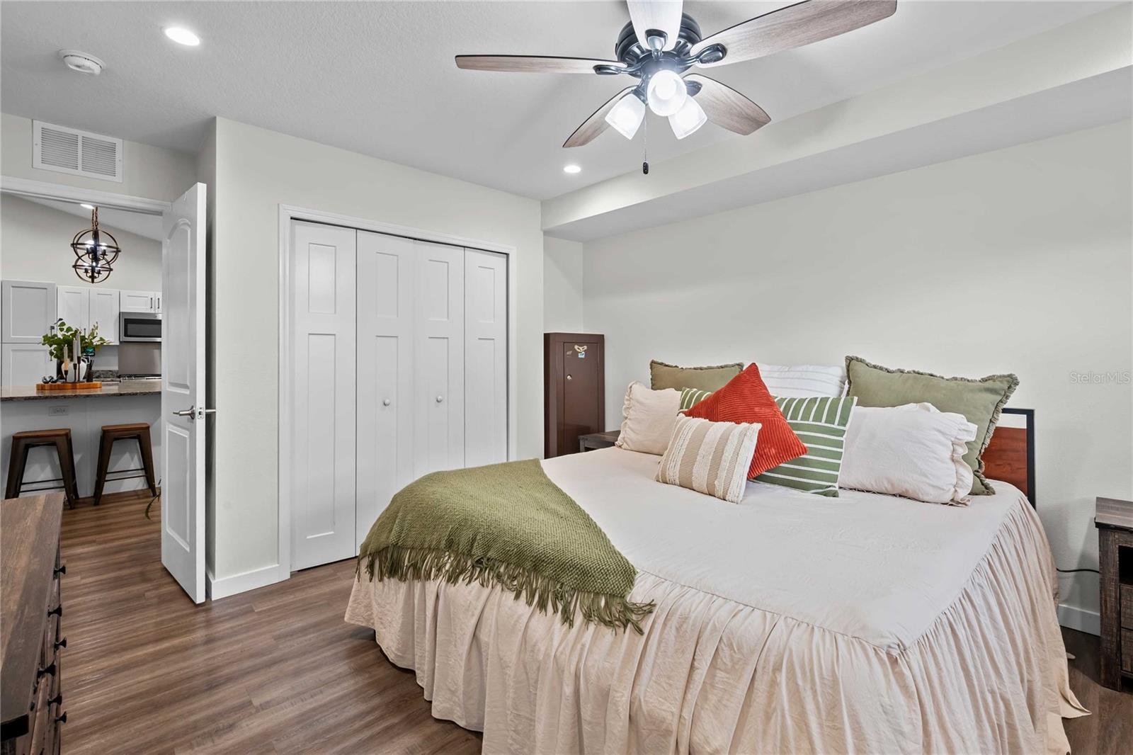 MEADOW VIEW - Residential