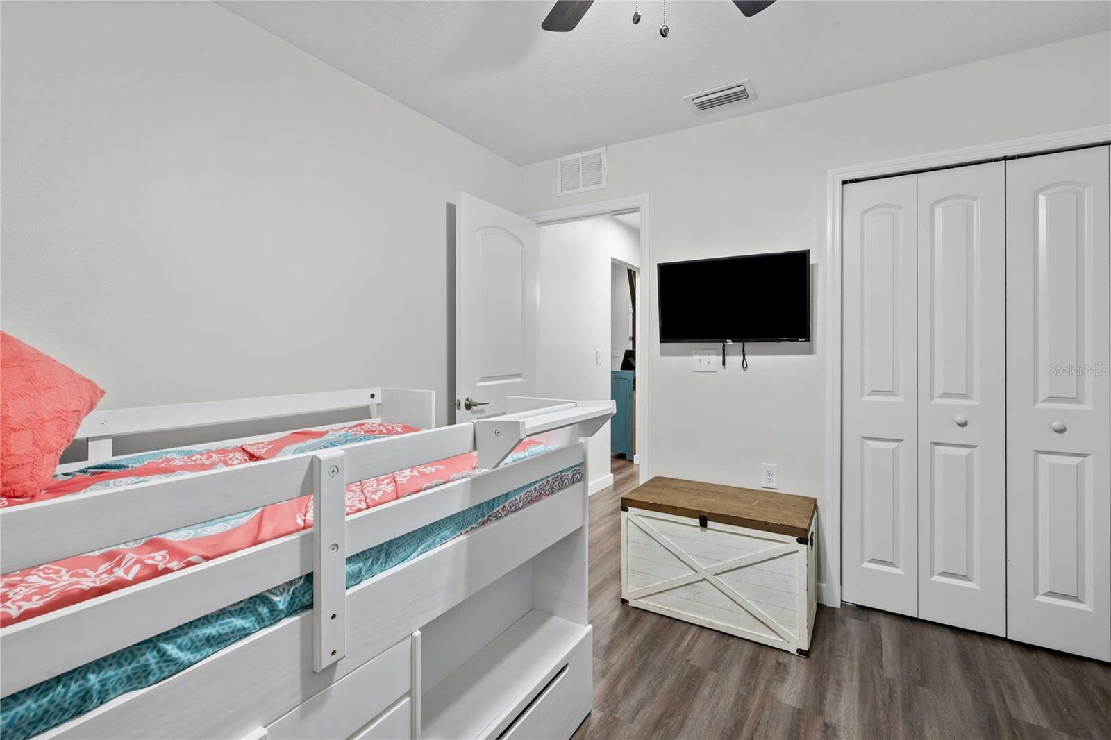 MEADOW VIEW - Residential