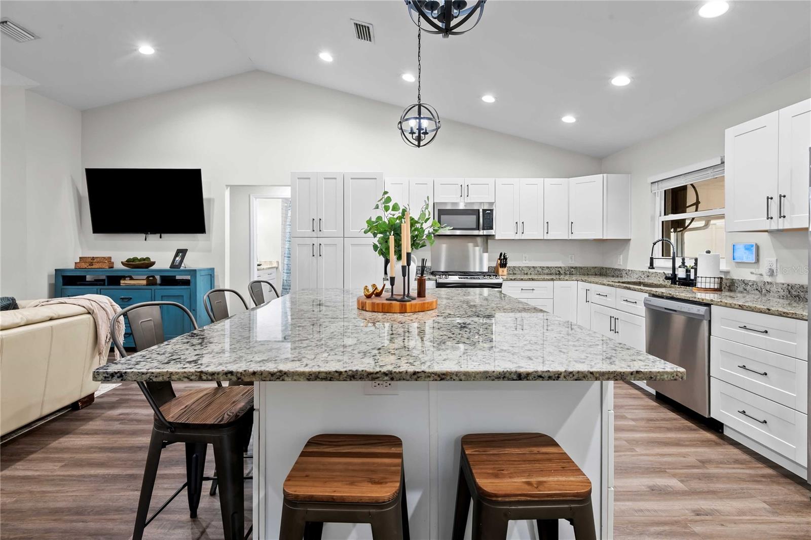 MEADOW VIEW - Residential