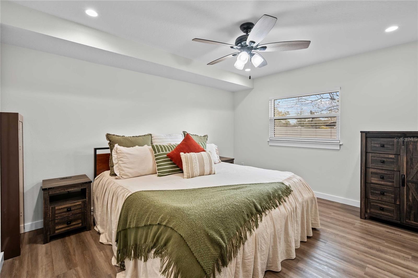 MEADOW VIEW - Residential