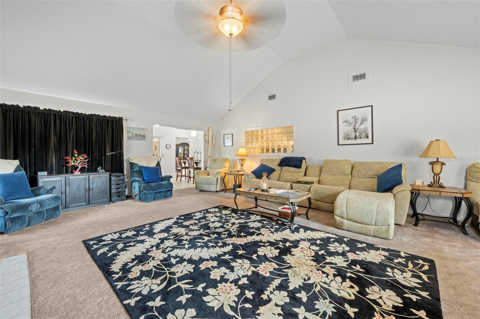 SPRING HILL - Residential
