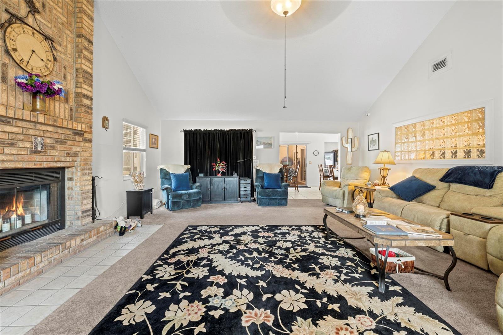 SPRING HILL - Residential