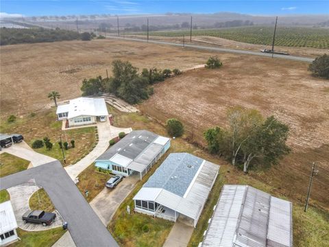 A home in LAKE WALES