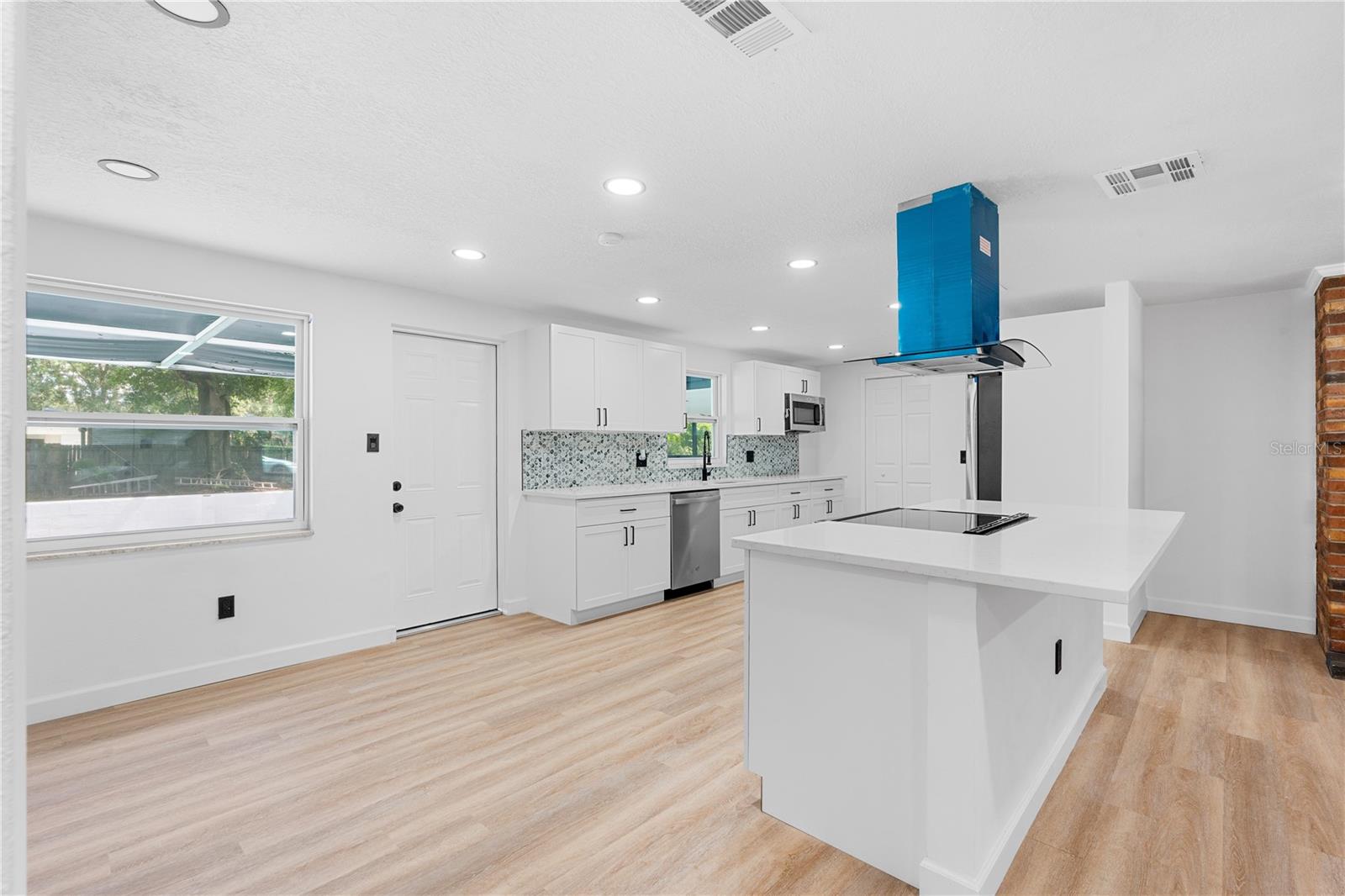 BRANTLEY SHORES 1ST ADD - Residential