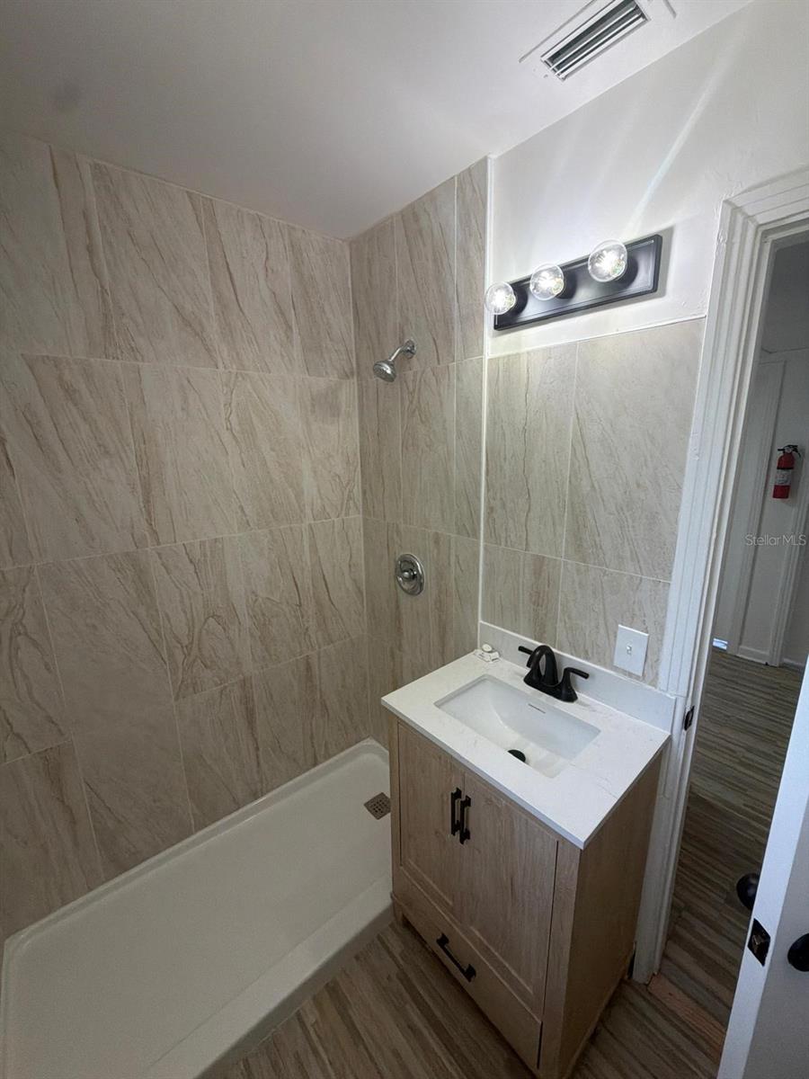 CEDAR HILLS - Residential
