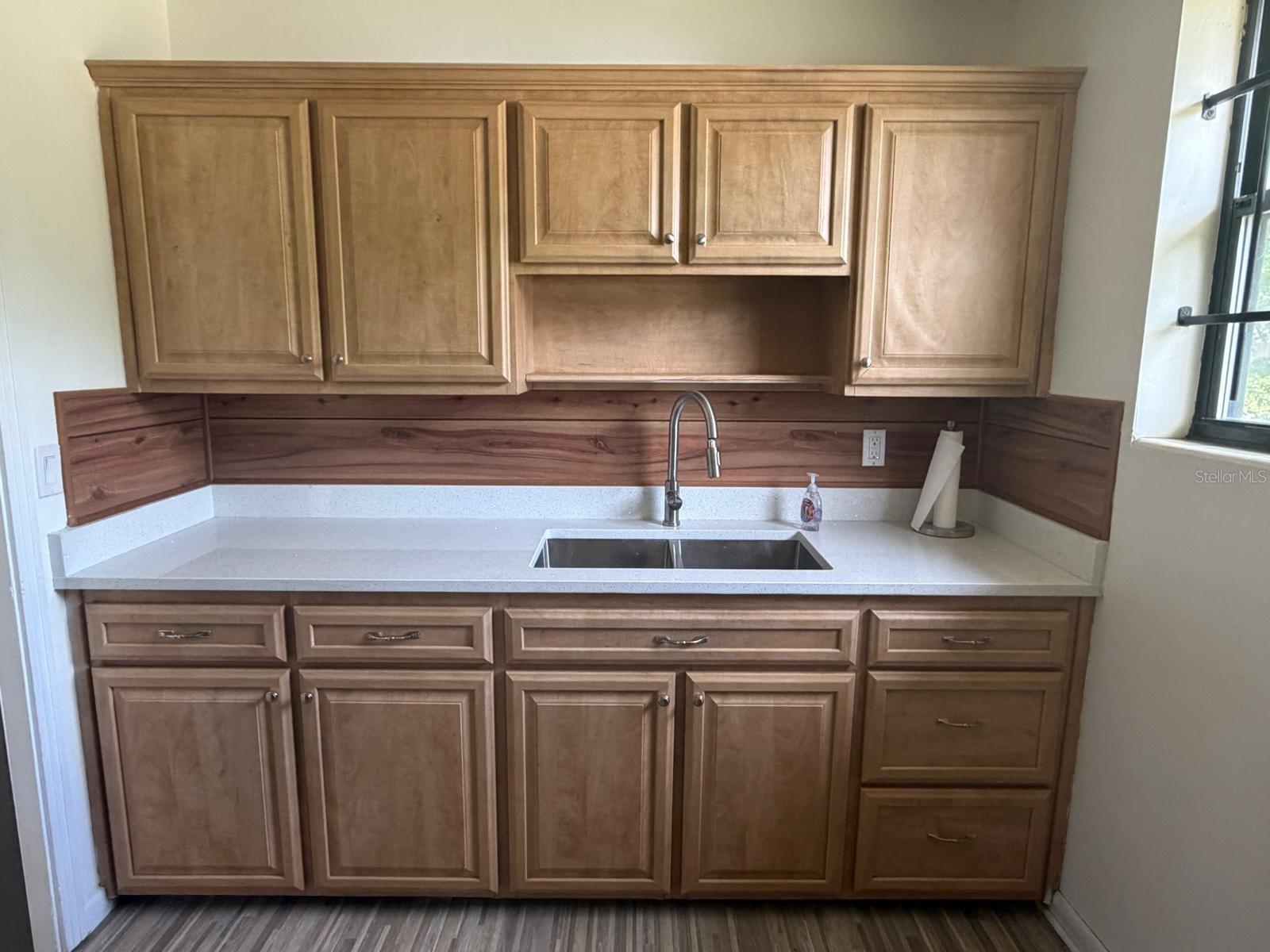 CEDAR HILLS - Residential
